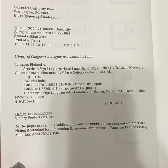 The American Sign Language Handshape Dictionary - Picture 5 of 11